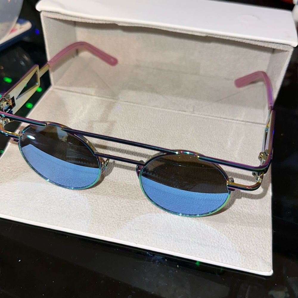 Escape Specs